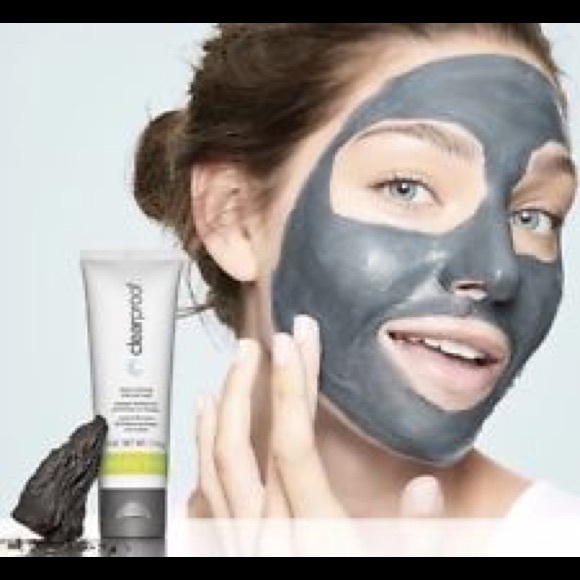 Deep Cleansing Charcoal Mask 🚨‼️SOLD🚨🚨🚨 - Picture 1 of 4